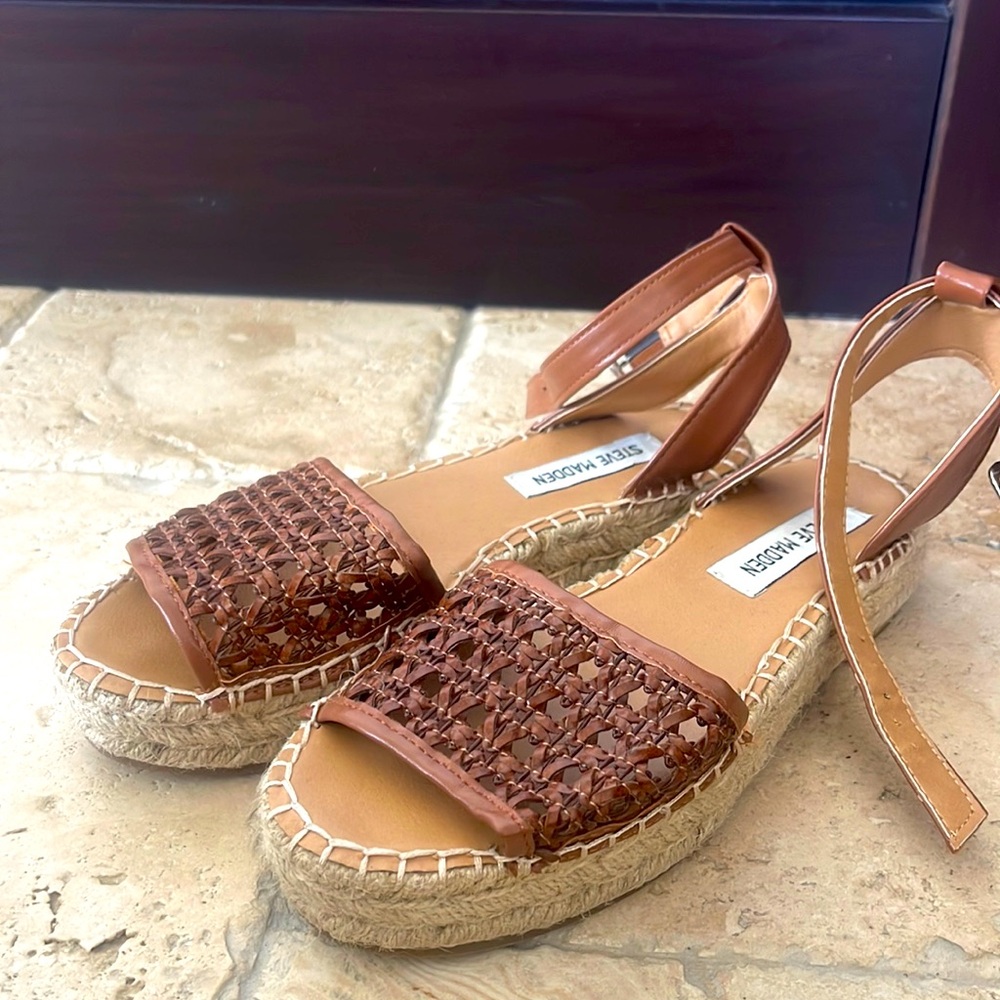 Steve Madden sandals